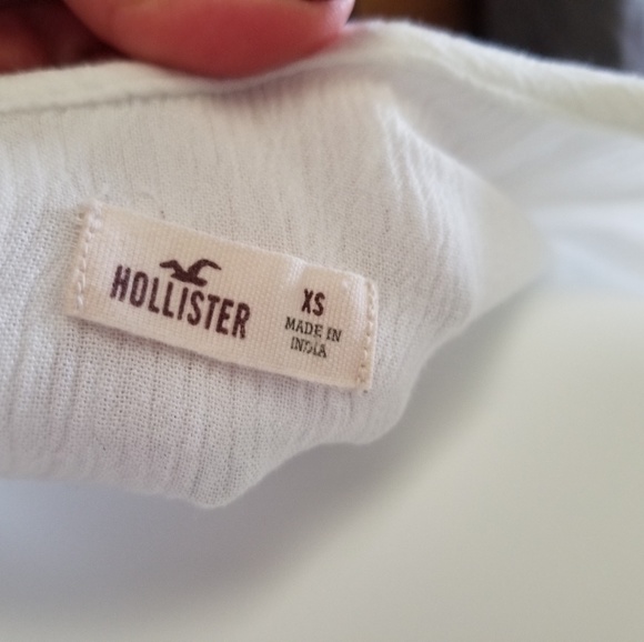 Hollister XS Ruffle Top - Picture 3 of 3